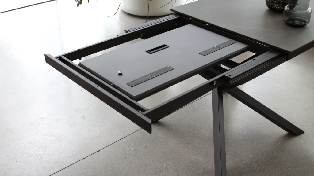 tavolo da pranzo Tokyo della Altacom 3